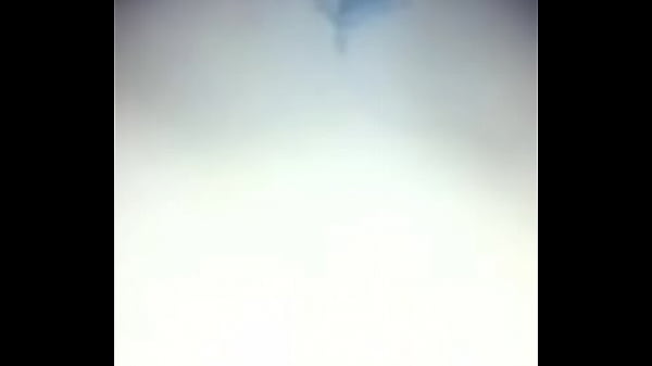 Novinha pulando no meu pau meladinha