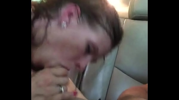 Side bitch suckin my dick