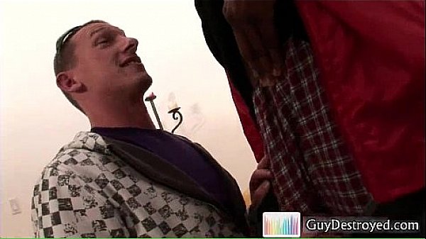 Kieron Ryan gets his cute gay gay porn