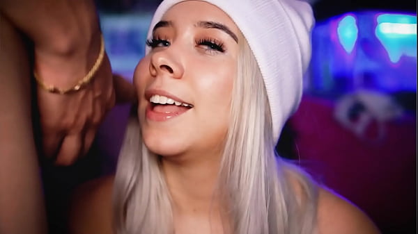 Colombian with a beautiful face becomes a slut with a cock in front of her