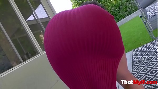 His Knows How To Get A MILF Pussy