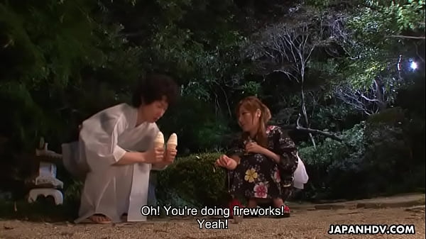 Kimono wearing beauty sucking of a huge samurai