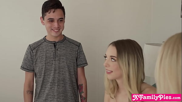 Dick pics of stepbro had stepsis and her hot blonde friend very interested in him 