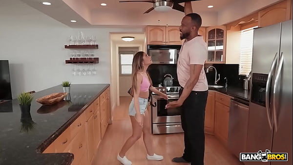 BANGBROS - Xxlayna Marie Gets Pounded Hard By Her Stepdad Until Gets Cum All Over Her Face