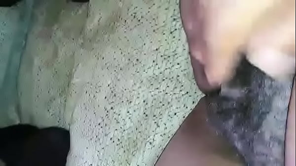 GF rubbing pussy  