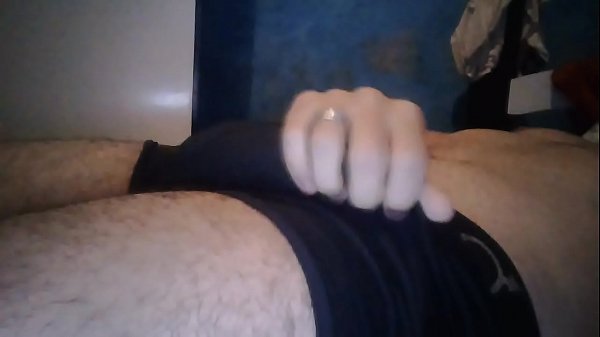 socando uma antes de ir pra escola  