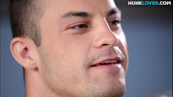 Shaven stud cums after gentle wanking his shaft outdoors 