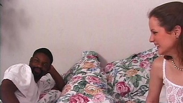 Metro - Virgin Pink 05 - scene 4 - extract 1  