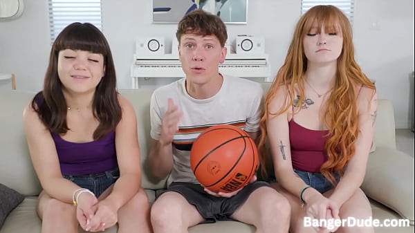 Freeuse fuck session with brunette and redhead teen hammered in threesome 