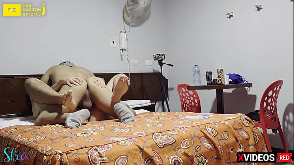 Me reencontr&eacute; nuevamente con amigo pasivo, le met&iacute; mi verga y lo pre&ntilde;&eacute; deliciosamente en Hostal del Centro de Lima - Versi&oacute;n Gratis 