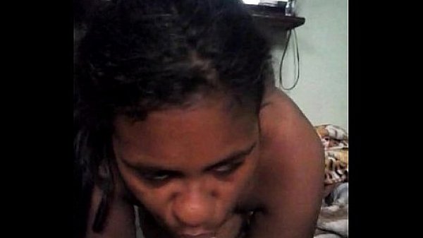 fudendo a minha nega e eu vendo!