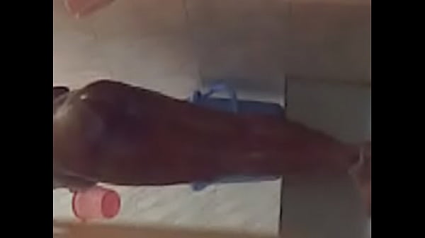 Video0006BATHING LADY  