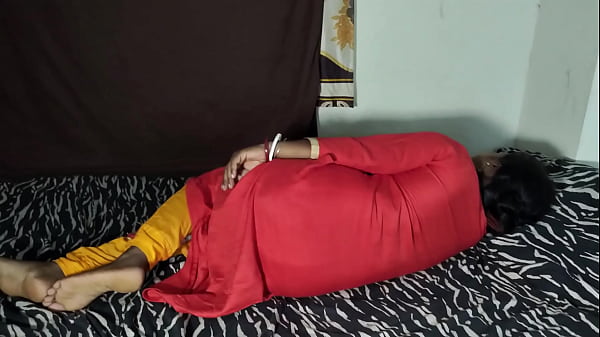 Found My Step-Sister in Her Bed Like This I Take The Opportunity