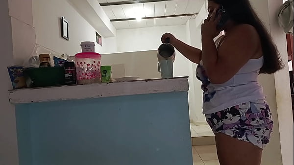 ni&ntilde;era se folla a su hermanastro en cilla de ruedas