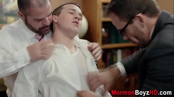 Uniform amateur fucked