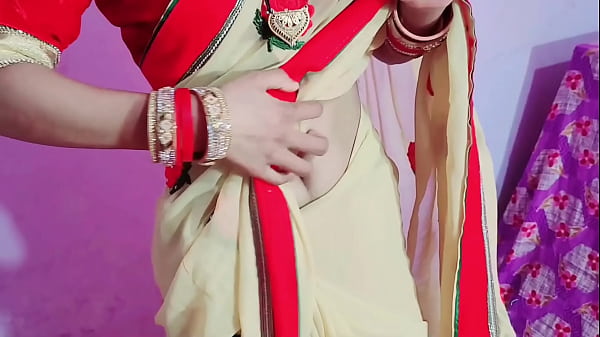 भाभी को बिस्तर पर लिटा दिया और जमकर उसकी की चूत मारी