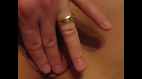 finger pussy cum.AVI
