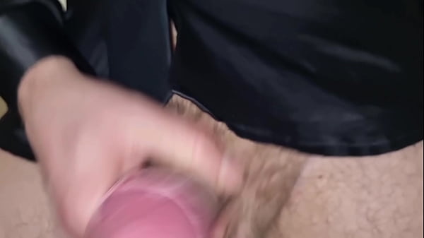 AMA SBORRARE ELEGANTE | SEGA E GEMITI IN ELEGANZA - (ITALIANO) RAGAZZO SEXY ECCITANTE CON UN CAZZO ENORME E TANTO SPERMA