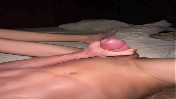 18yo Twink Strokes Till Sticky 