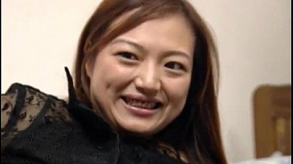 Mao sucks dong and pees after getting sex toys