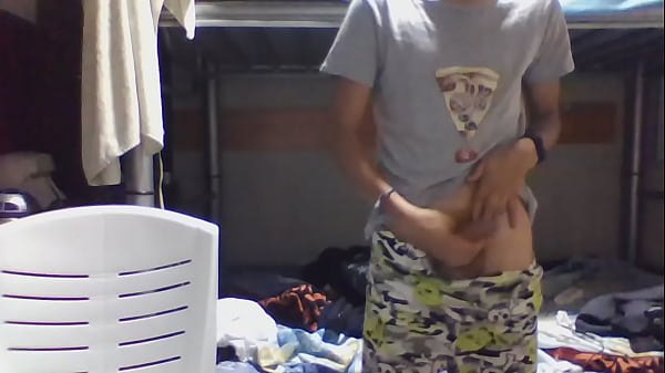 Pene erecto Maturbandome  