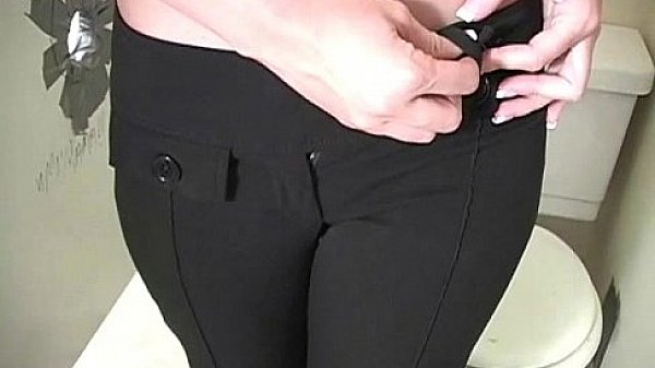 Gloryhole-Initiations-Super-Blowjob-20