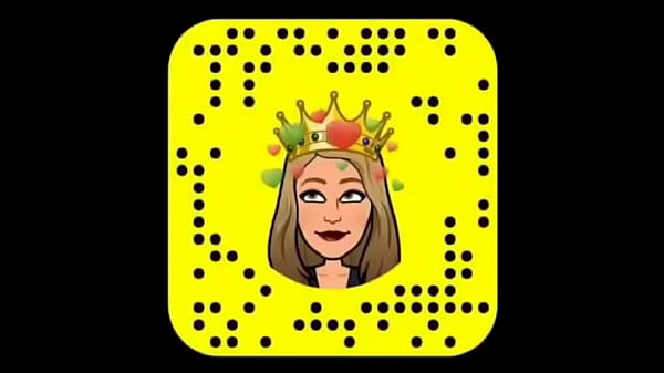 Snap slut anal and pussy play