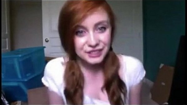 Redhead Masturbates On Cam