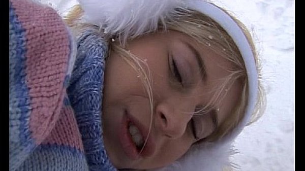 Busty teen Yvonne toy pussy in snow