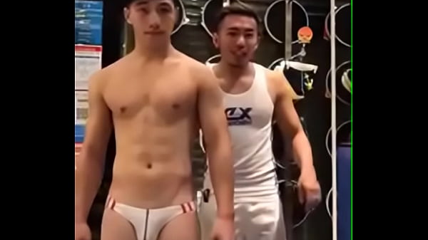 sell underwear (呂重毅參加內褲新品直播秀)