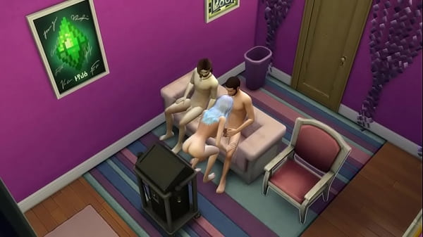 Втроём не скучно и потрахаться на маленьком диване  