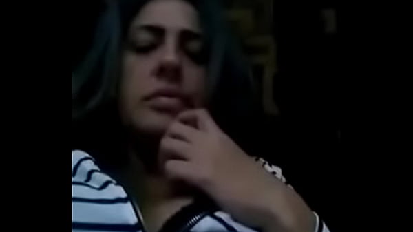 Madura caliente por el movil