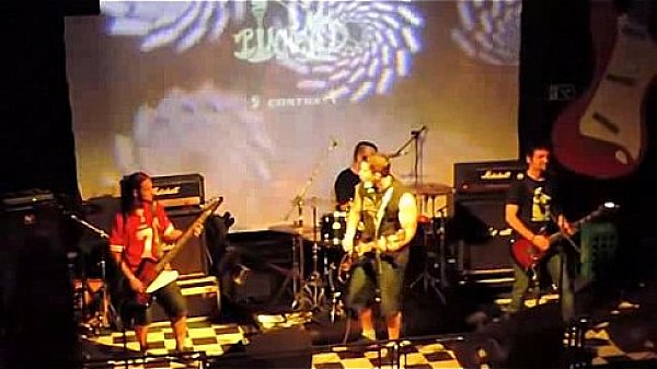 Pinhead - Cinco contra um (ao live)