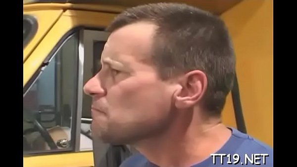 Overwhelming floosy Kayla Marie enjoys sex with stranger 