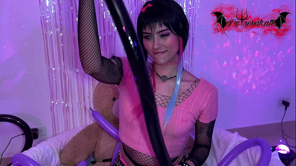 Emo girl, plays hot with balloons