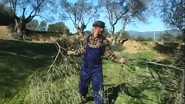 The hot milf tourist fucked in the countryside.