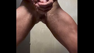 Exibi&ccedil;&atilde;o no box do banheiro  