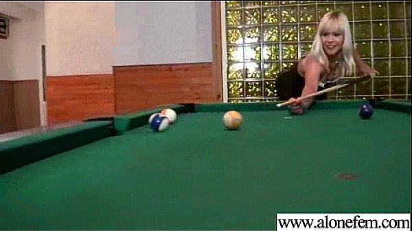 Hot Sexy Girl (noleta) Put All Kind Of Sex Things In Her Holes mov-11 