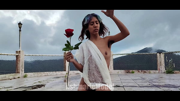 My Hairy Valentine II - Exotic Nude Dance - Rose Fall 4k