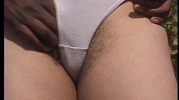 White Milf fucks bbc outside