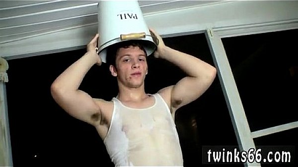 Sexy genital sucking Eddy is a handsome boy, more so because he's so