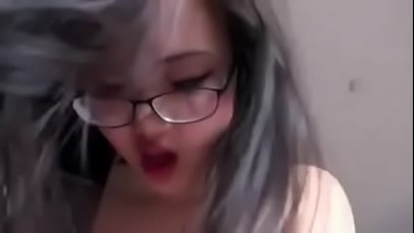 V&uacute; bự lồn m&uacute;p