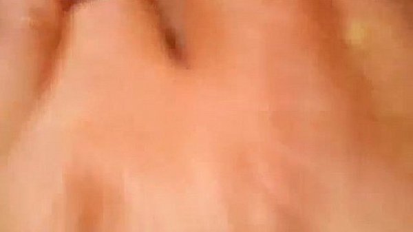 Mi esposa me manda v&iacute;deo tocandose  