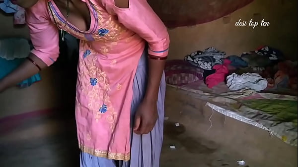 Desi kichen ki Desi Indian chudai hard sex  