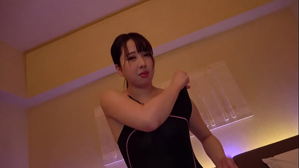 ハメ撮りJKとおやじオフパコ流出 すべすべお肌の色白ピンクまんこ娘に肉棒生挿入からの中出し2連発 無限イクイクおまんこでイキすぎ フェラも上手膣イキも上手い優等性タイプのスイマーJKに汗蒸れ中出し2連発 色白 Fカップ 巨乳 騎乗位 コスプレ 素人 女子校生 スレンダー 清楚 制服 中出し ハメ撮り パイズリ 美脚 美女 美尻 美乳 フェラ 水着