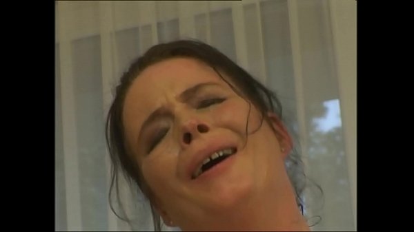 Reife Milf fickt den Monteur - german