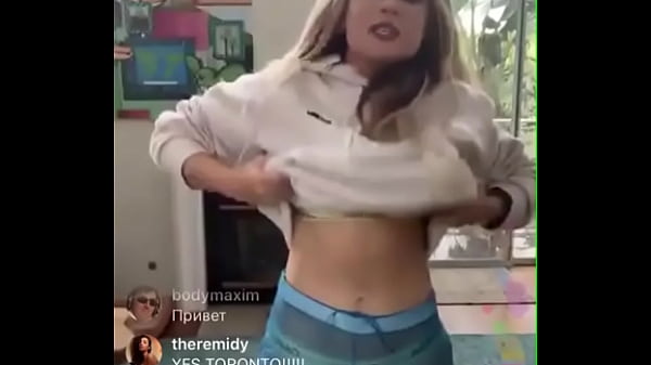 CELEBRITY NIPPLE SLIP