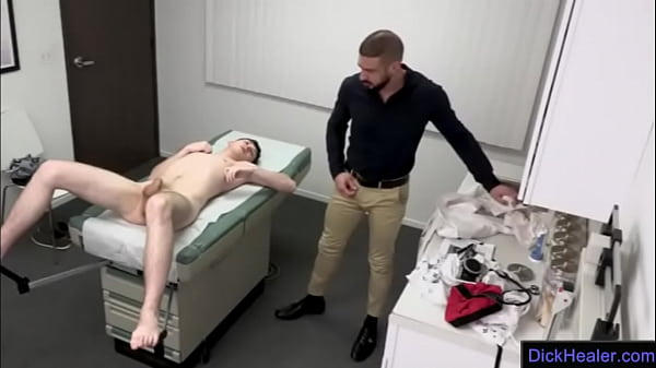 Doctor gives great handjobs