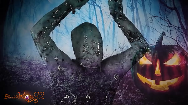 Slime Girl HALLOWEEN ROLE PLAY wet and messy ooze