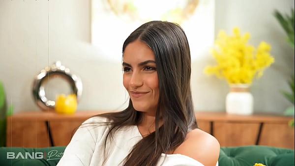 Pretty & Raw - Isa Bella Moans Loud While Taking Two Cocks And Ends With Wet Facial 